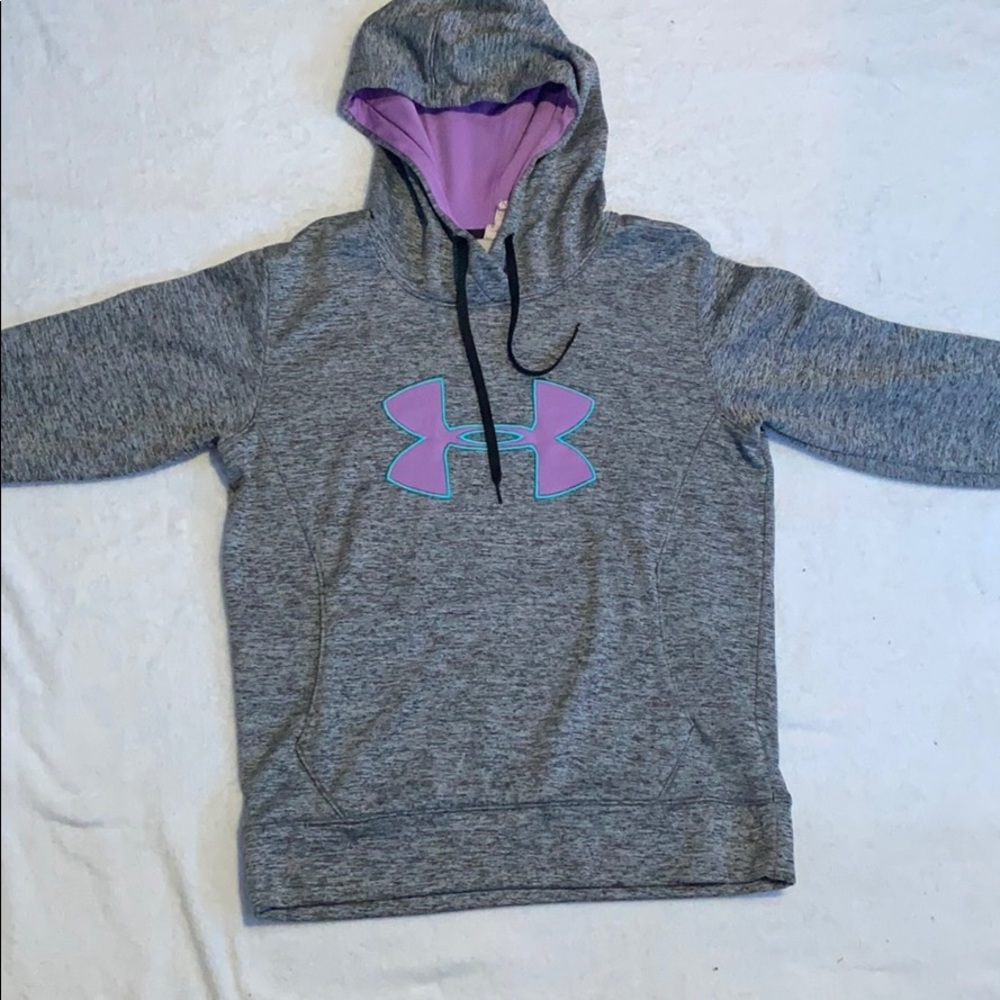 Under Armor Sweatshirt